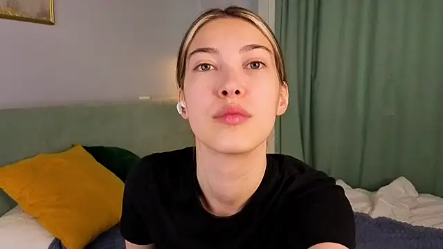 Snapshot of AngelicRice chatting on September 11, 2025, 11:10 am AngelicRice online show from September 11, 2025, 11:10 am