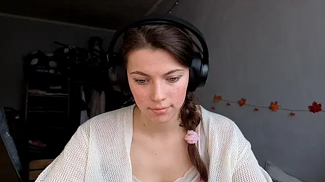 Snapshot of CutieAnny chatting on October 30, 2025, 5:50 am CutieAnny online show from October 30, 2025, 5:50 am