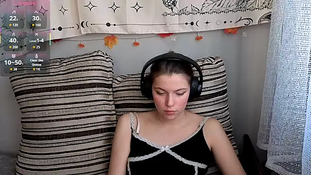 Snapshot of CutieAnny chatting on November 15, 2025, 5:11 am CutieAnny online show from November 15, 2025, 5:11 am