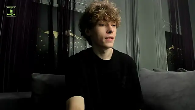 Snapshot of Kevin_Garsia chatting on September 15, 2025, 3:23 pm Kevin Garsia online show from September 15, 2025, 3:23 pm