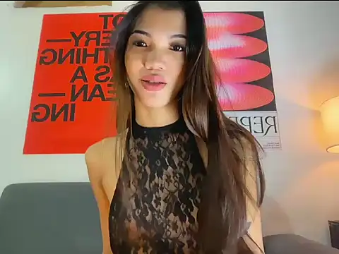 Snapshot of CassieSommereux chatting on February 17, 2026, 11:57 pm CassieSommereux online show from February 17, 2026, 11:57 pm
