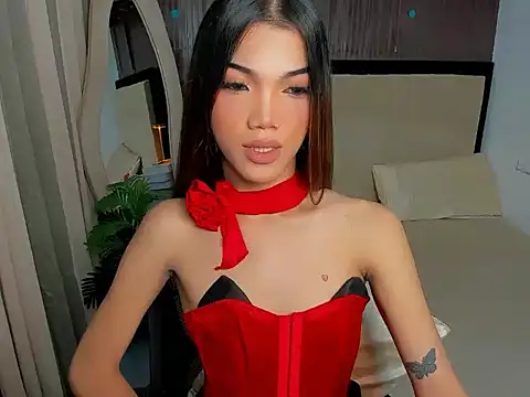 Snapshot of CassieSommereux chatting on February 7, 2026, 4:48 pm CassieSommereux online show from February 7, 2026, 4:48 pm