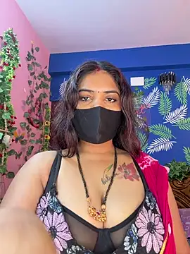 Snapshot of V-Hot-Sweti chatting on February 1, 2026, 7:50 am V-Hot-Sweti online show from February 1, 2026, 7:50 am