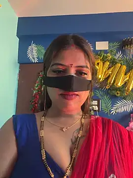 Snapshot of V-Hot-Sweti chatting on February 21, 2026, 8:05 am V-Hot-Sweti online show from February 21, 2026, 8:05 am