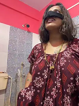 V-Hot-Sweti online show from June 19, 2026, 7:58 am