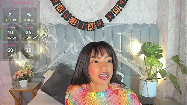 aylacallowey online show from October 24, 2025, 7:13 pm