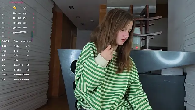 DongMolt online show from September 14, 2025, 5:46 pm