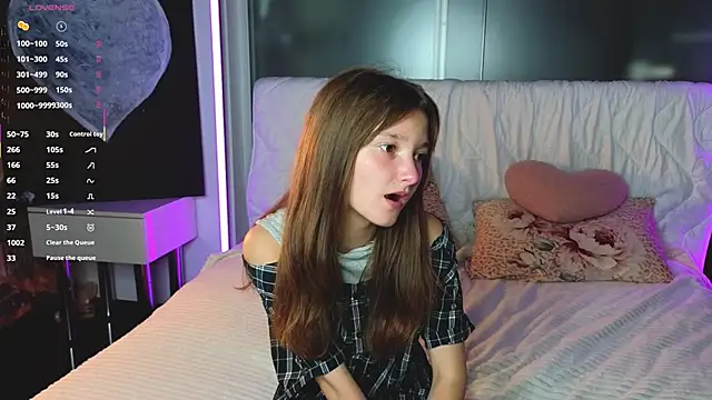 DongMolt online show from September 16, 2025, 6:31 pm