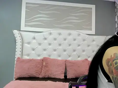  camila ortiz online show from September 25, 2025, 7:42 pm