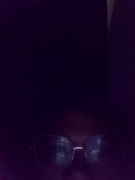 Dulce2415 online show from April 12, 2026, 2:26 am