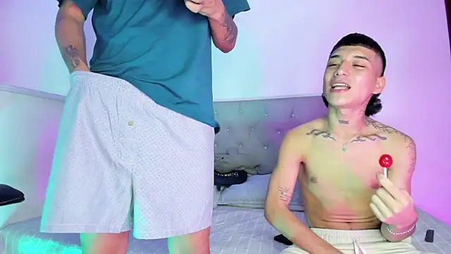 twinkDuohot online show from February 11, 2026, 2:00 am