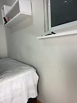 cloeX c online show from April 19, 2026, 3:07 am