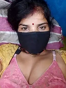 Snapshot of Rashili_jaan chatting on October 6, 2025, 9:37 pm Rashili jaan online show from October 6, 2025, 9:37 pm