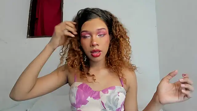 Snapshot of calliedemon_ chatting on August 1, 2026, 10:30 pm calliedemon online show from August 1, 2026, 10:30 pm