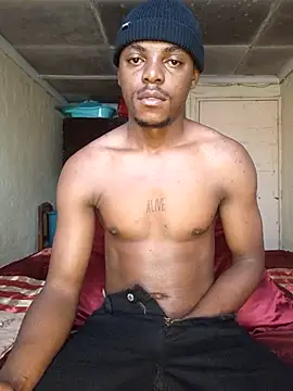 Snapshot of Hluga_25 chatting on January 8, 2026, 4:29 am Hluga 25 online show from January 8, 2026, 4:29 am