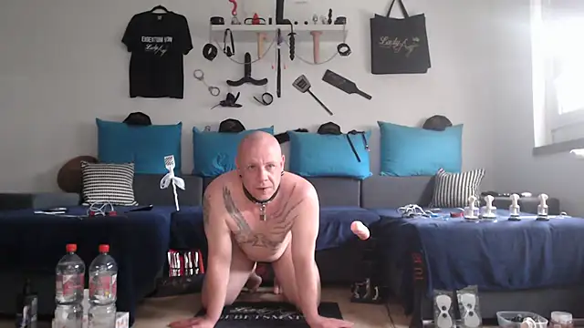 Sklave-Sille online show from June 7, 2026, 5:07 pm