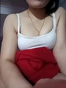 Snapshot of LucyyLy chatting on December 17, 2025, 10:42 am LucyyLy online show from December 17, 2025, 10:42 am