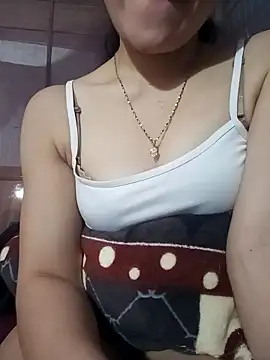 Snapshot of LucyyLy chatting on January 16, 2026, 11:58 am LucyyLy online show from January 16, 2026, 11:58 am