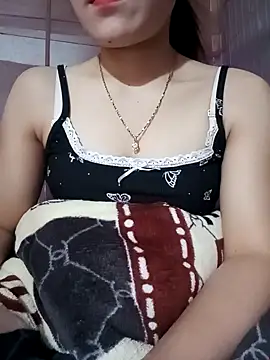 Snapshot of LucyyLy chatting on December 16, 2025, 5:55 am LucyyLy online show from December 16, 2025, 5:55 am