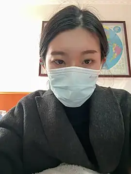 Lulu125216 online show from November 13, 2025, 5:11 am