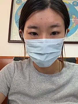 Lulu125216 online show from September 30, 2025, 4:29 am