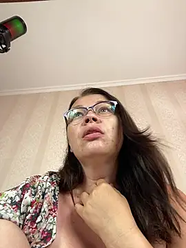Snapshot of DanaJonson chatting on June 26, 2026, 2:23 pm DanaJonson online show from June 26, 2026, 2:23 pm