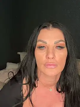 Nola Luxx-offiziell online show from February 14, 2026, 7:36 pm