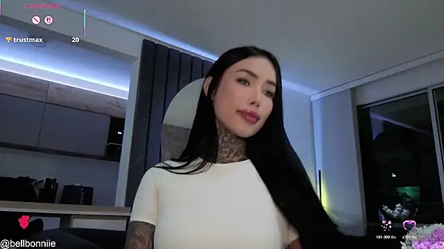 belllbonniie online show from June 3, 2026, 12:55 am