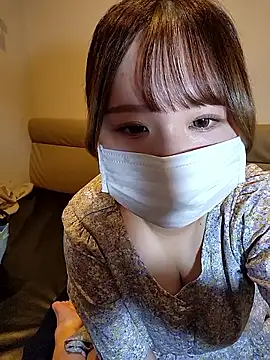 Snapshot of --MIYUKI chatting on November 27, 2025, 2:56 am --MIYUKI online show from November 27, 2025, 2:56 am