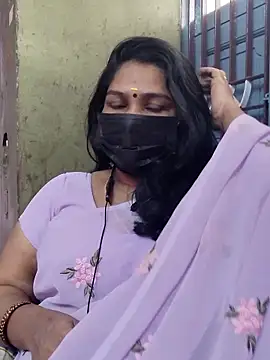 Snapshot of Tamil_Azhaghi25 chatting on November 25, 2025, 6:14 am Tamil Azhaghi25 online show from November 25, 2025, 6:14 am