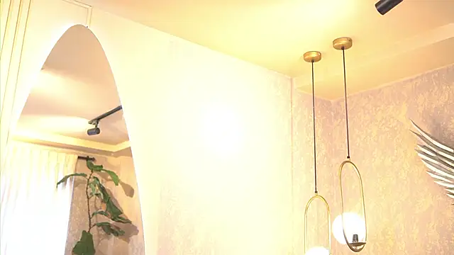 Snapshot of Tayler_Kim chatting on October 29, 2025, 6:18 pm Tayler Kim online show from October 29, 2025, 6:18 pm