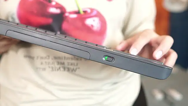 Snapshot of Tayler_Kim chatting on November 28, 2025, 4:18 pm Tayler Kim online show from November 28, 2025, 4:18 pm