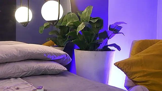 Snapshot of Tayler_Kim chatting on February 11, 2026, 6:41 pm Tayler Kim online show from February 11, 2026, 6:41 pm