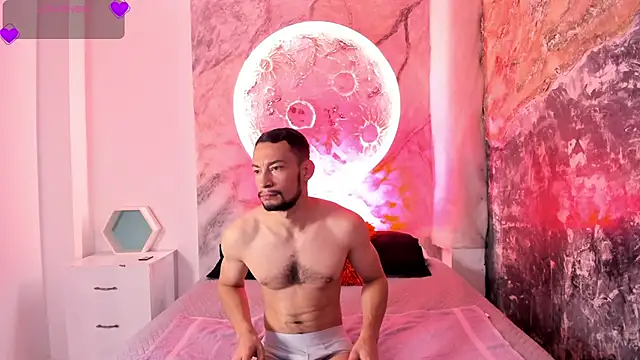 TyagoRoberts online show from September 21, 2025, 12:54 pm