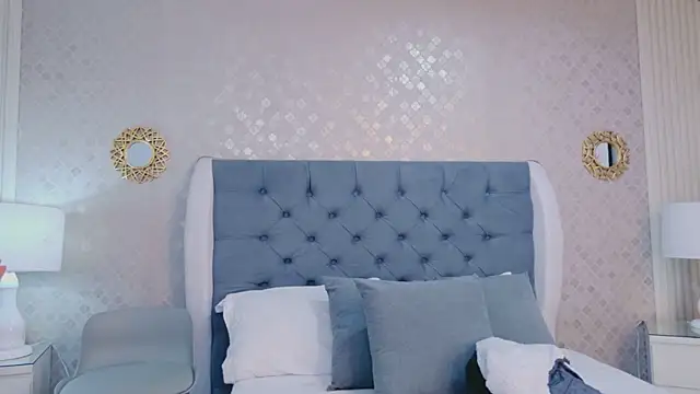 Snapshot of ZoeWilliis chatting on May 30, 2026, 11:49 am ZoeWilliis online show from May 30, 2026, 11:49 am