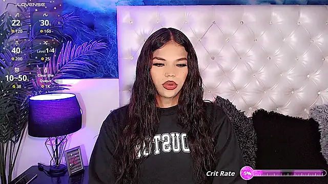 Snapshot of Valeria_Swett_ chatting on November 11, 2025, 8:58 pm Valeria Swett online show from November 11, 2025, 8:58 pm