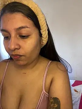  Chloe Smith online show from April 11, 2026, 3:49 pm