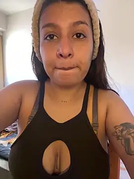  Chloe Smith online show from April 9, 2026, 2:56 pm