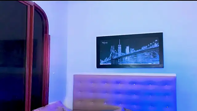 Snapshot of aura-monet chatting on December 14, 2025, 5:02 am aura-monet online show from December 14, 2025, 5:02 am