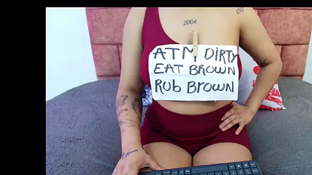 Brunette Messy1 online show from October 7, 2025, 8:10 pm