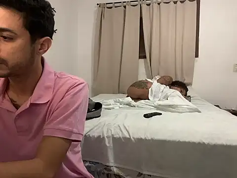 Snapshot of Claracacheadaa chatting on October 19, 2025, 4:26 am Claracacheadaa online show from October 19, 2025, 4:26 am