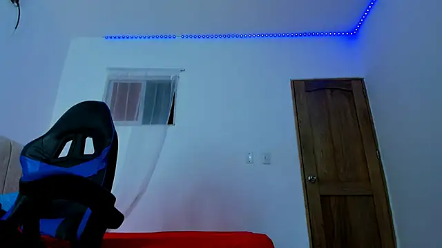 Snapshot of magic_mike_26 chatting on October 15, 2025, 9:28 am magic mike 26 online show from October 15, 2025, 9:28 am