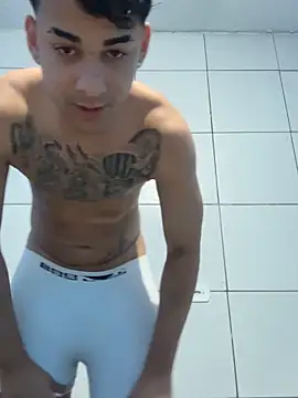 Snapshot of condenovin chatting on October 5, 2025, 11:06 pm condenovin online show from October 5, 2025, 11:06 pm