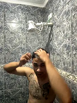 Snapshot of condenovin chatting on October 14, 2025, 11:04 pm condenovin online show from October 14, 2025, 11:04 pm