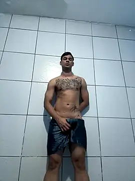 Snapshot of condenovin chatting on October 3, 2025, 12:36 am condenovin online show from October 3, 2025, 12:36 am