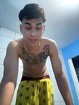 Snapshot of condenovin chatting on November 9, 2025, 7:07 pm condenovin online show from November 9, 2025, 7:07 pm