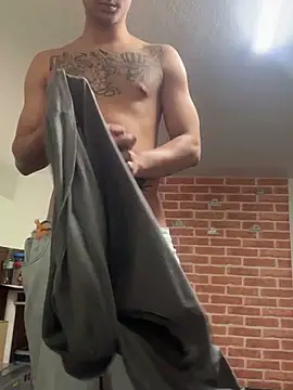 Snapshot of condenovin chatting on September 18, 2025, 4:21 pm condenovin online show from September 18, 2025, 4:21 pm