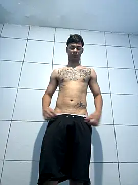 Snapshot of condenovin chatting on October 27, 2025, 12:33 am condenovin online show from October 27, 2025, 12:33 am