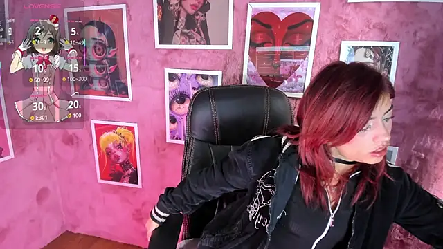 Snapshot of Mystic_blue chatting on November 25, 2025, 1:00 pm Mystic blue online show from November 25, 2025, 1:00 pm