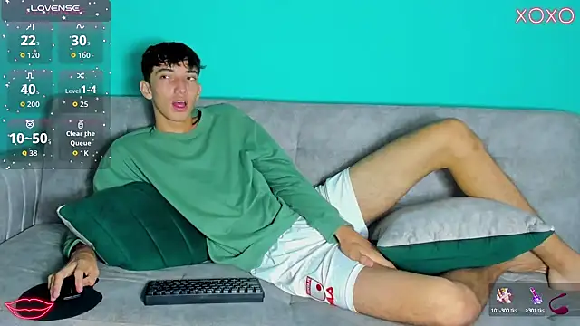 Snapshot of Maikol_Ortiz chatting on September 30, 2025, 12:44 pm Maikol Ortiz online show from September 30, 2025, 12:44 pm